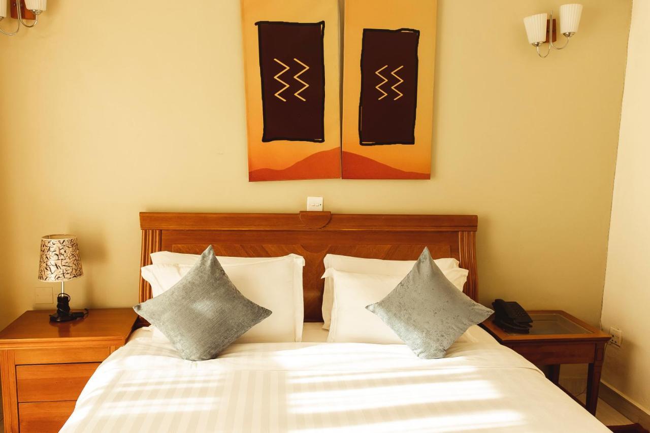 Highlands Suites Hotel And Apartments Kigali Bagian luar foto