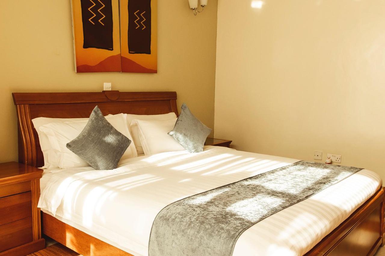 Highlands Suites Hotel And Apartments Kigali Bagian luar foto