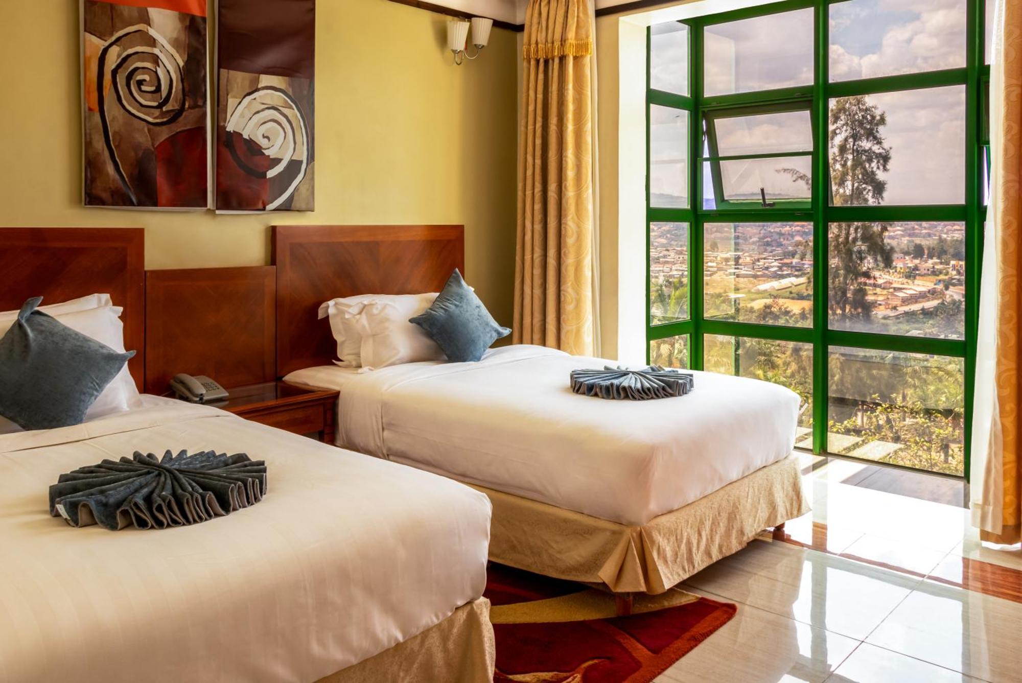 Highlands Suites Hotel And Apartments Kigali Bagian luar foto