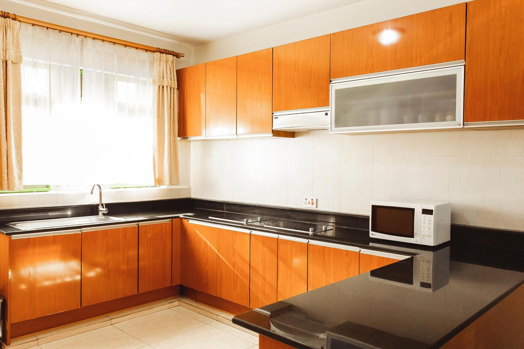 Highlands Suites Hotel And Apartments Kigali Bagian luar foto