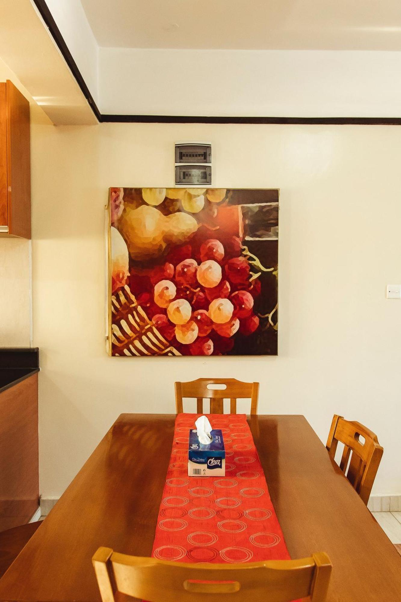 Highlands Suites Hotel And Apartments Kigali Bagian luar foto