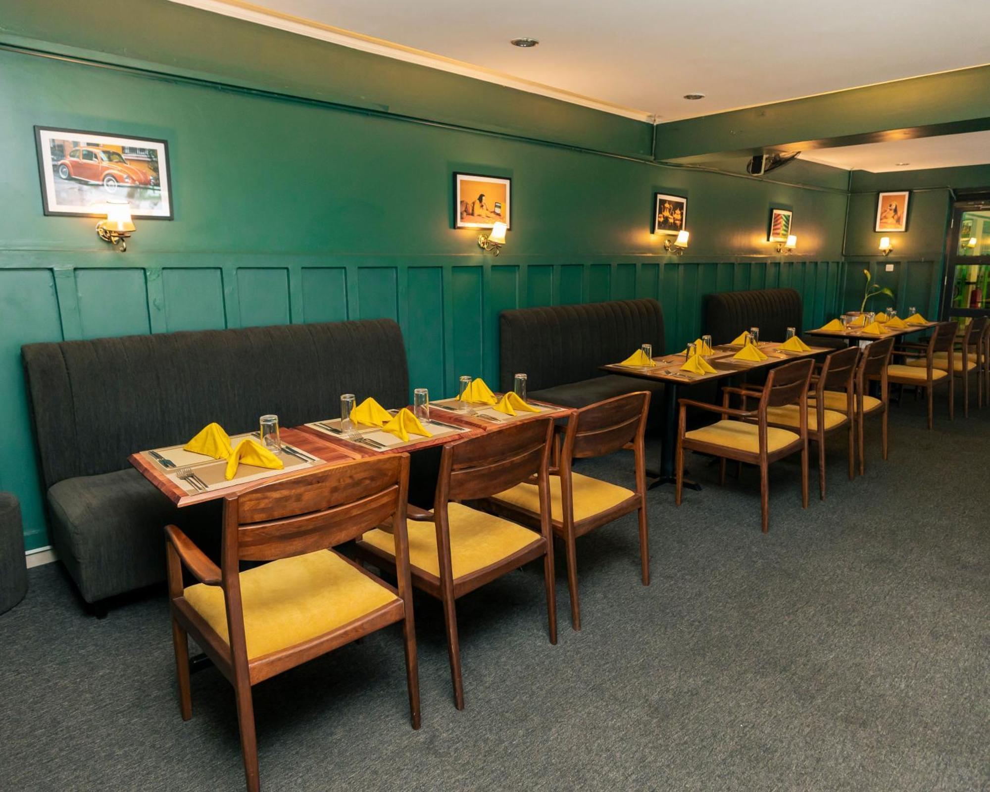 Highlands Suites Hotel And Apartments Kigali Bagian luar foto