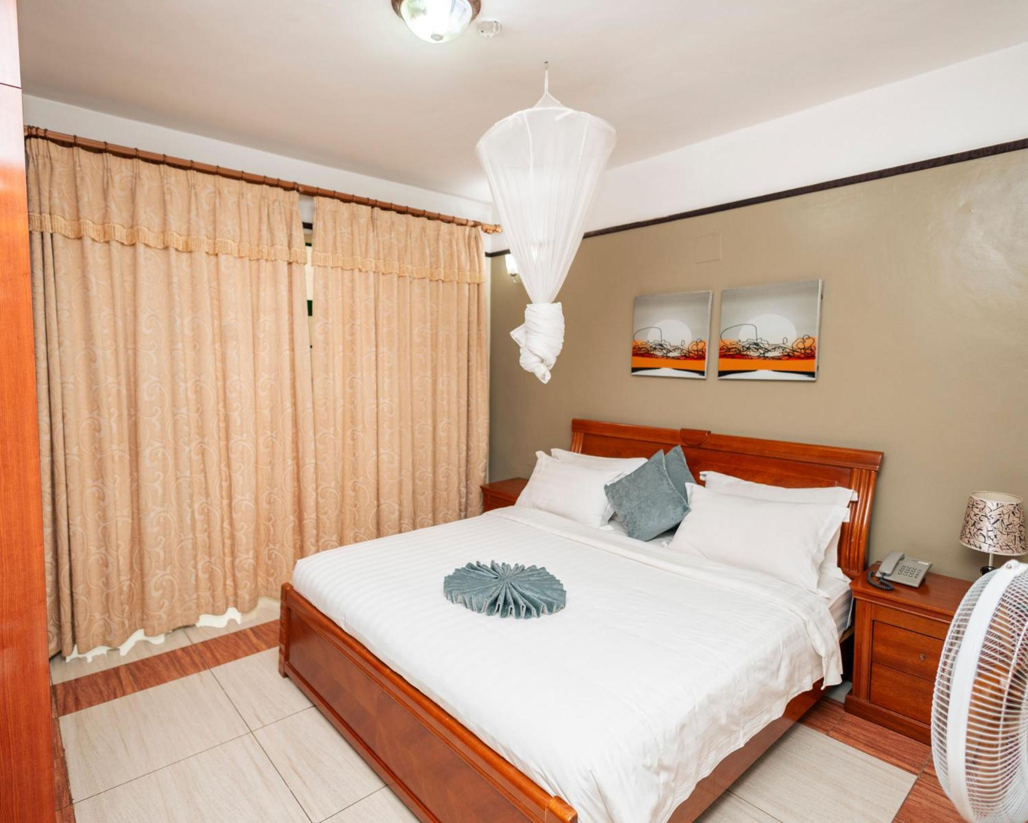 Highlands Suites Hotel And Apartments Kigali Bagian luar foto