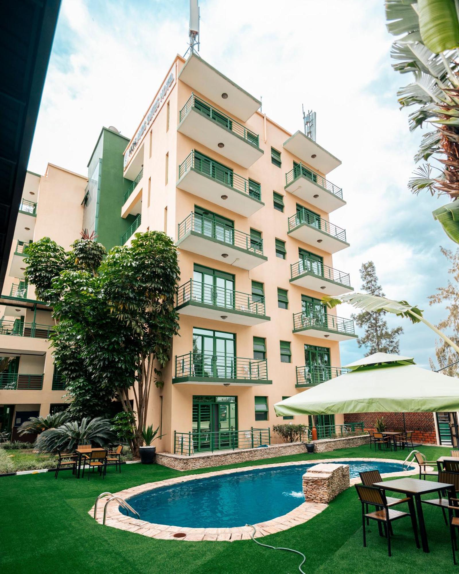 Highlands Suites Hotel And Apartments Kigali Bagian luar foto